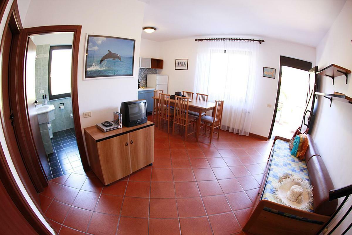 Elba Vip Aparthotel Porto Azzurro Exterior foto